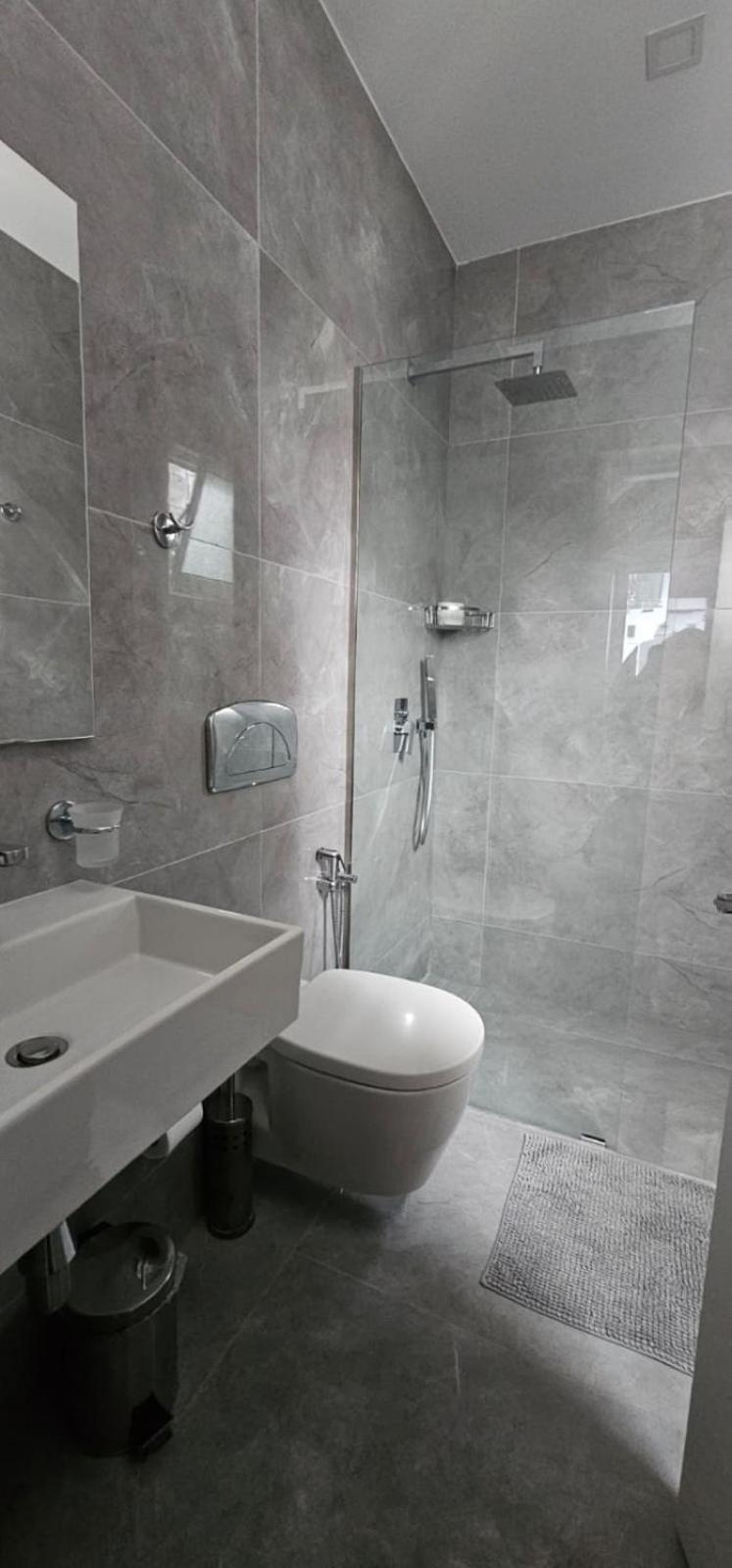 Hotel Edina Apartments By Hp Saranda Kültér fotó
